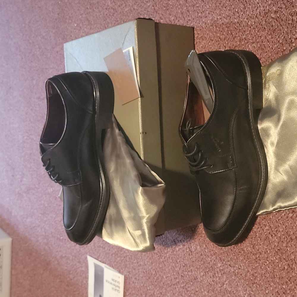 Leonardo  dis yasun leather  size 7
